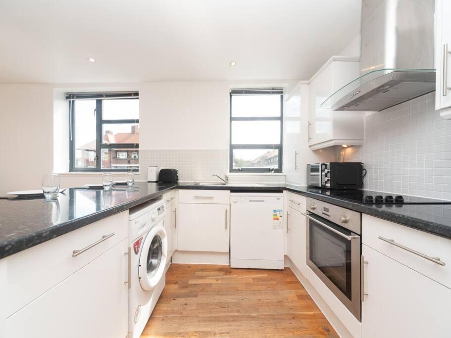 Bright & Modern 2-Bed Apartment In Vibrant East London Exterior photo